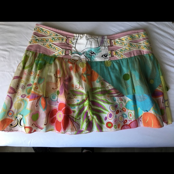 Really cute skirt! - Picture 2 of 4